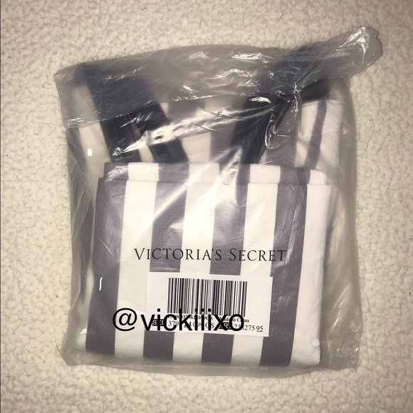 Victoria's Secret tote - Picture 6 of 6